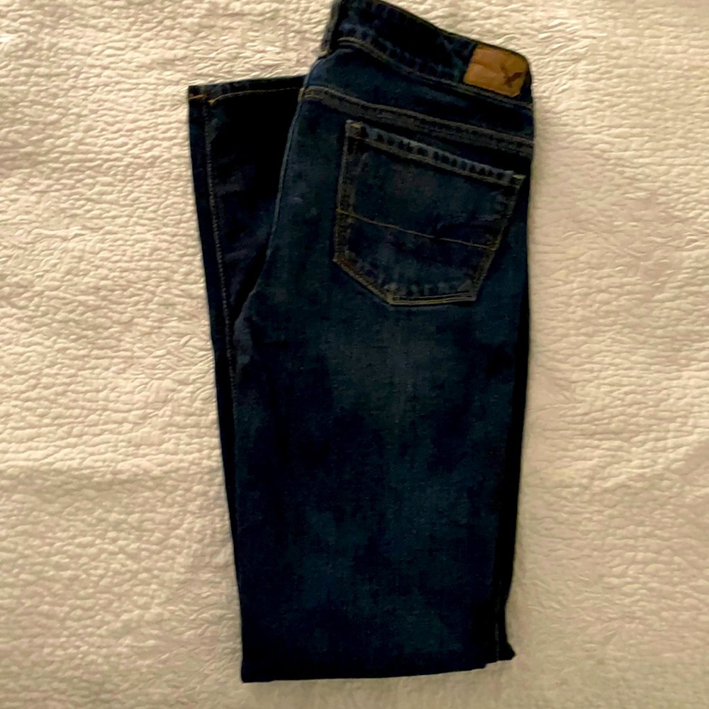 🦅 American Eagle Skinny Jeans Sz. 4 🦅